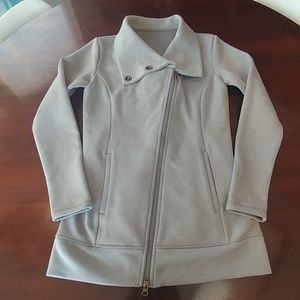 Lucy Jacket. Color Gray. Sz S